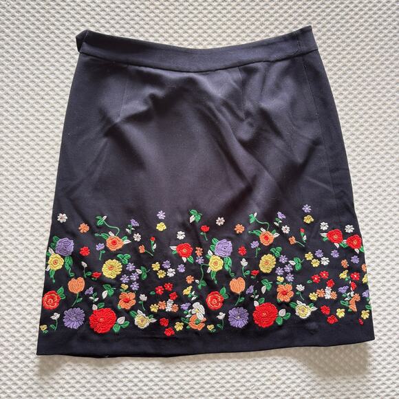 Brooks Brothers Embroidered Floral Skirt 4 Academia Career Work - Picture 2 of 5